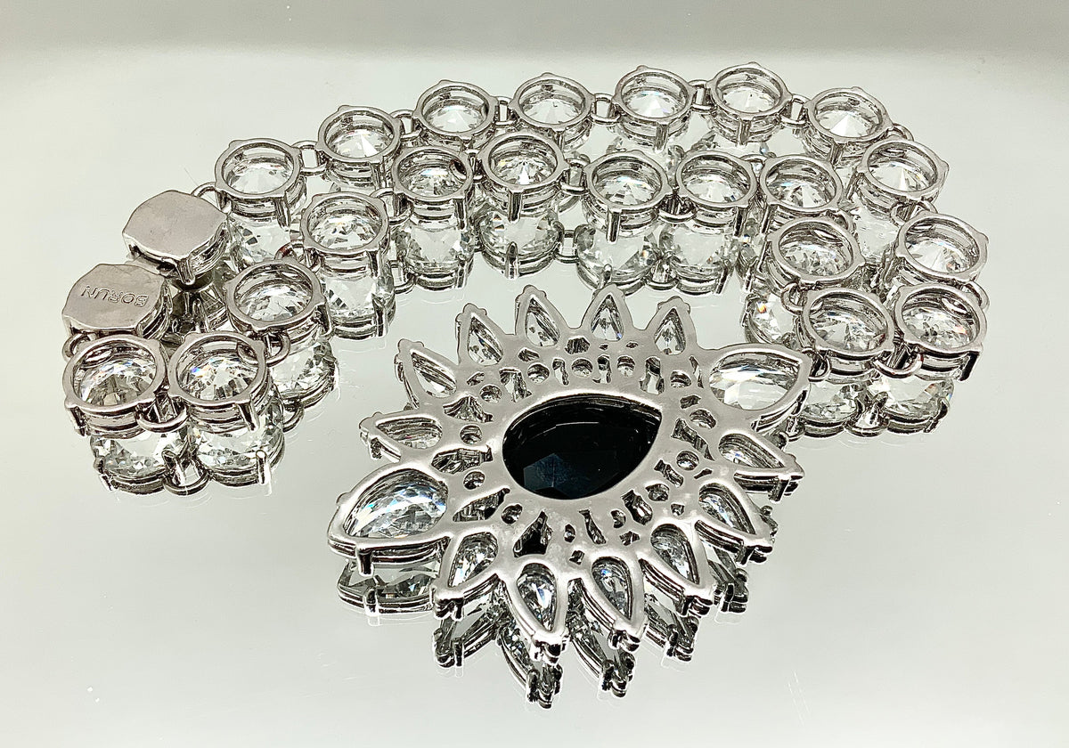 Starburst Necklace with Round Crystal Chain