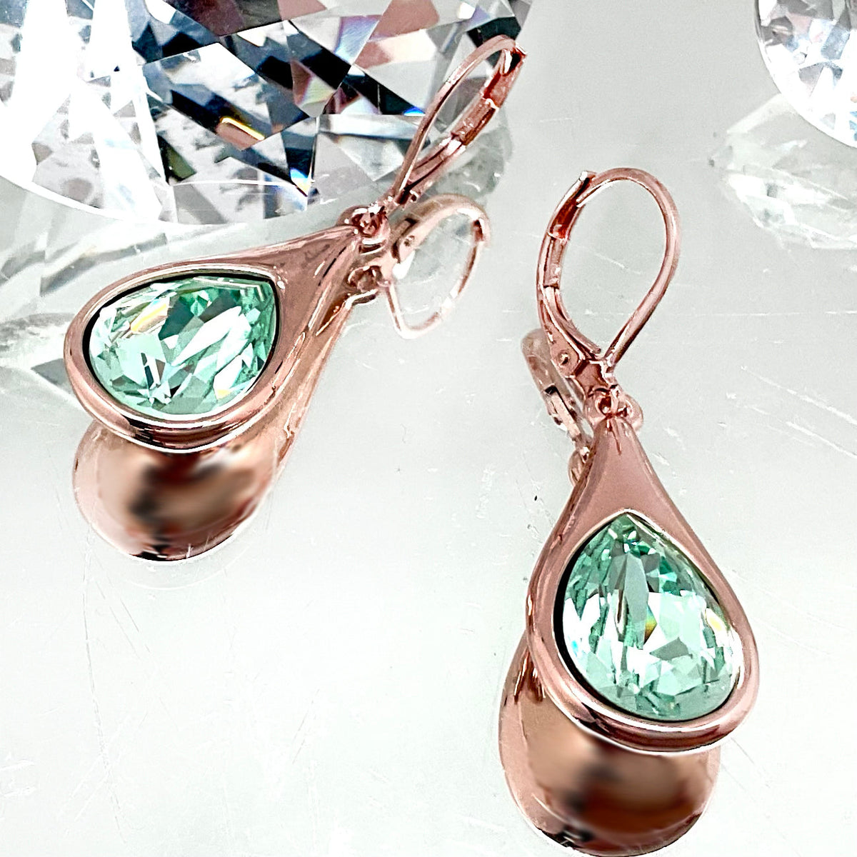Teardrop Cut Premium Crystal Set