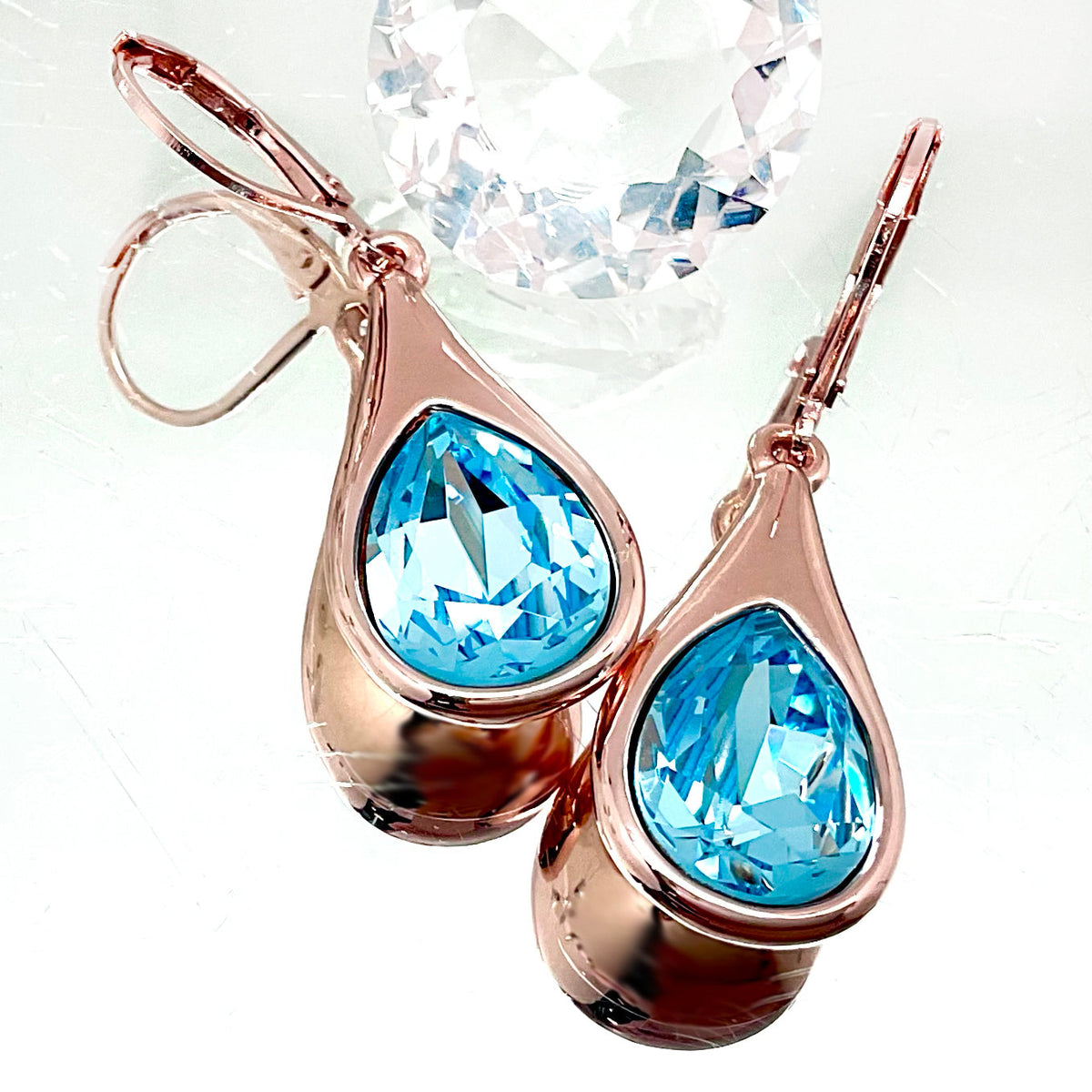 Teardrop Cut Premium Crystal Set