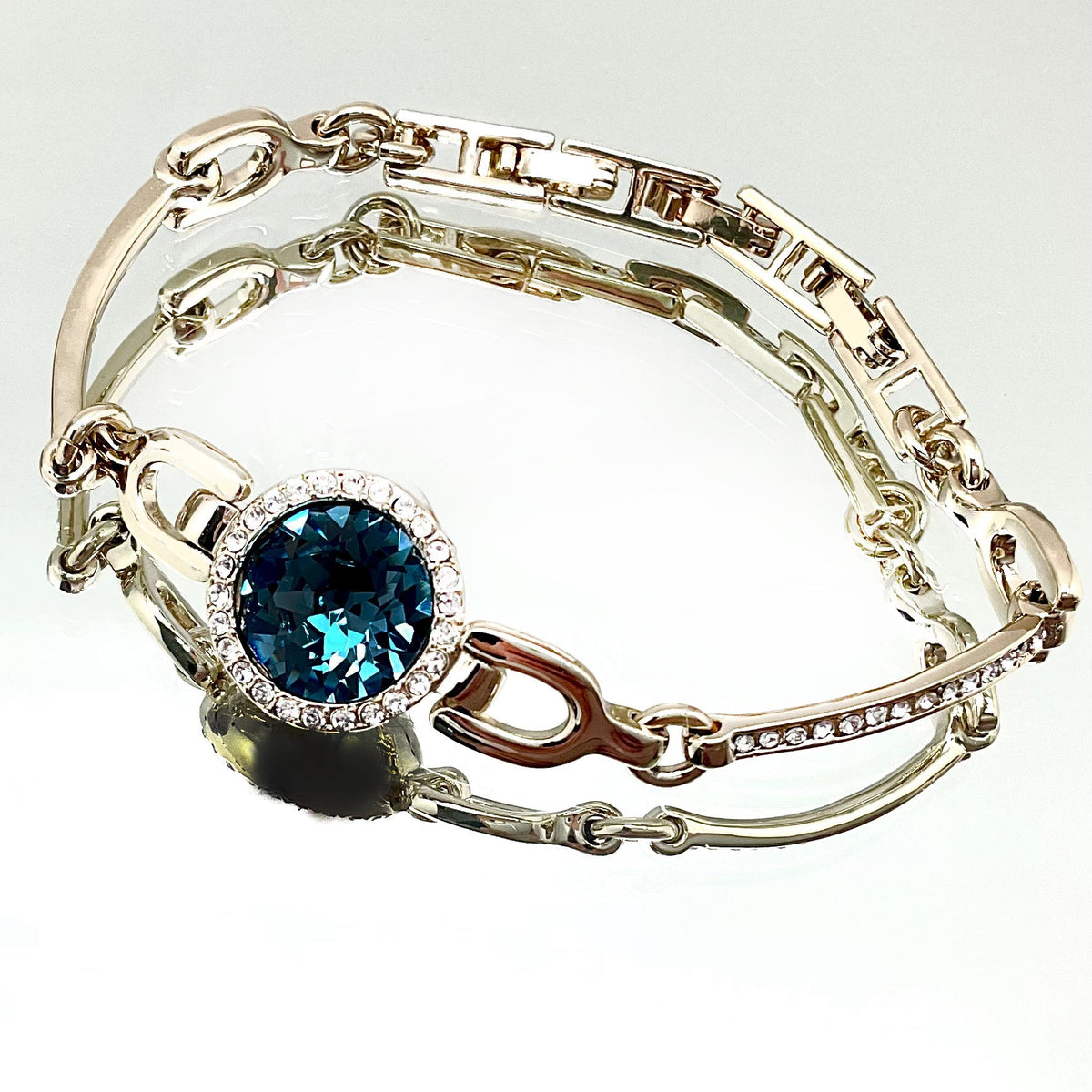 Round Cut Crystal Set