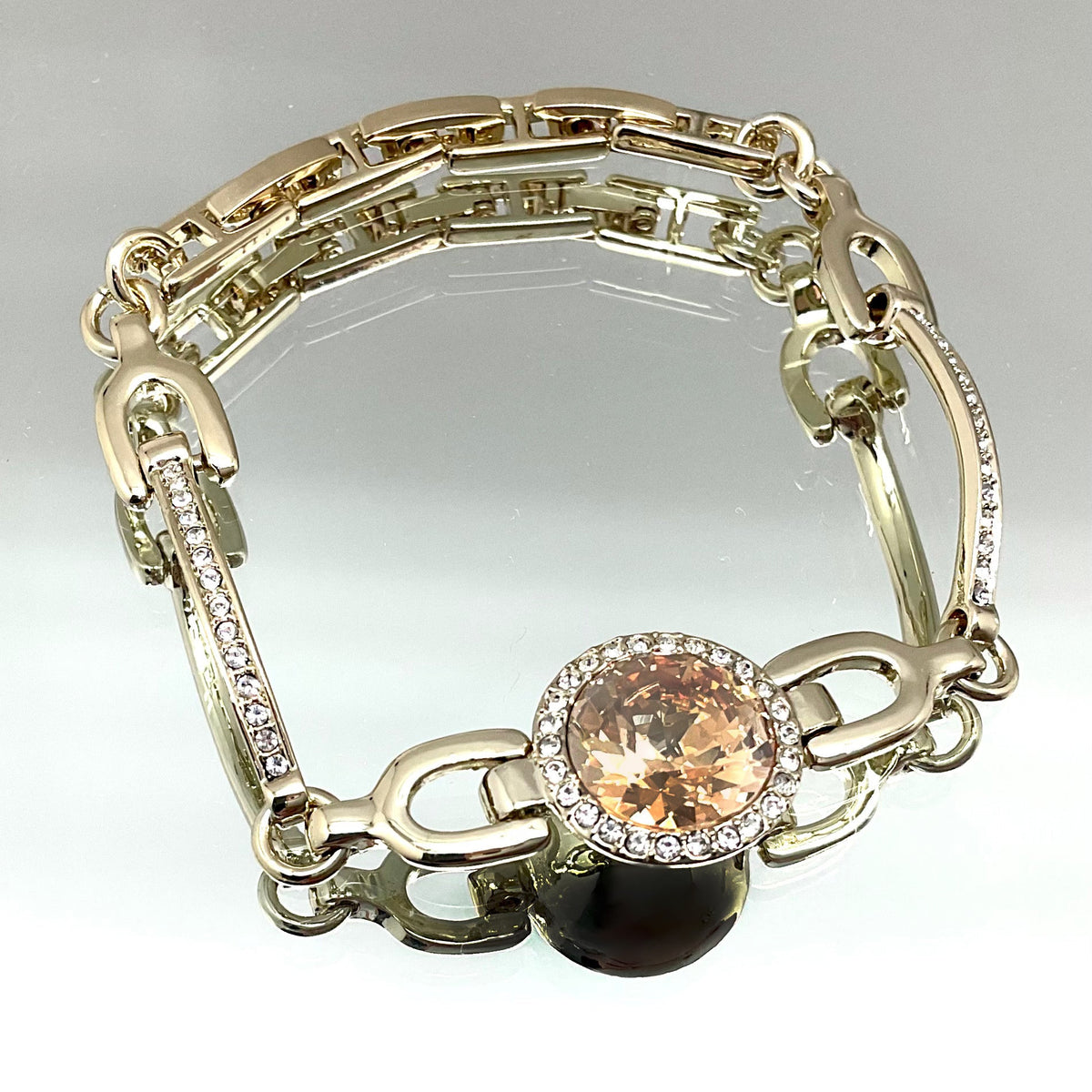 Round Cut Crystal Set