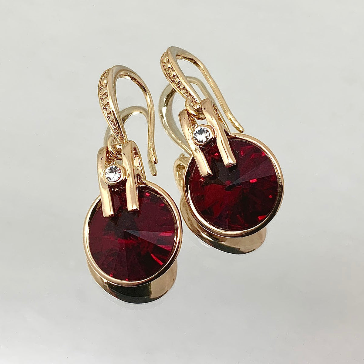 Premium Crystal Rivoli Cut Set