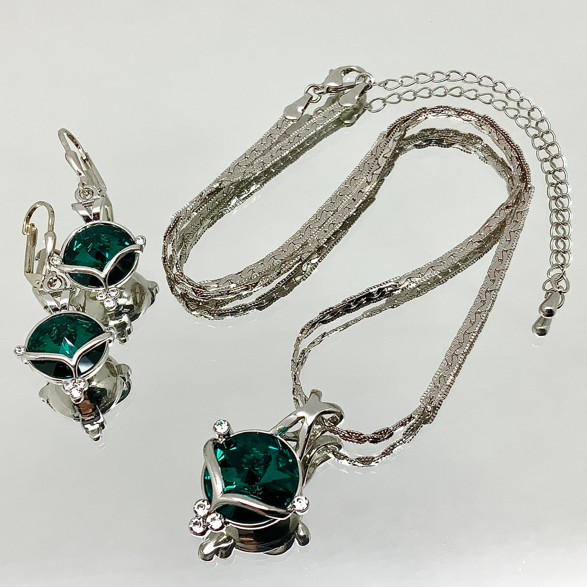 Premium Crystal Rivoli Cut Princess Set