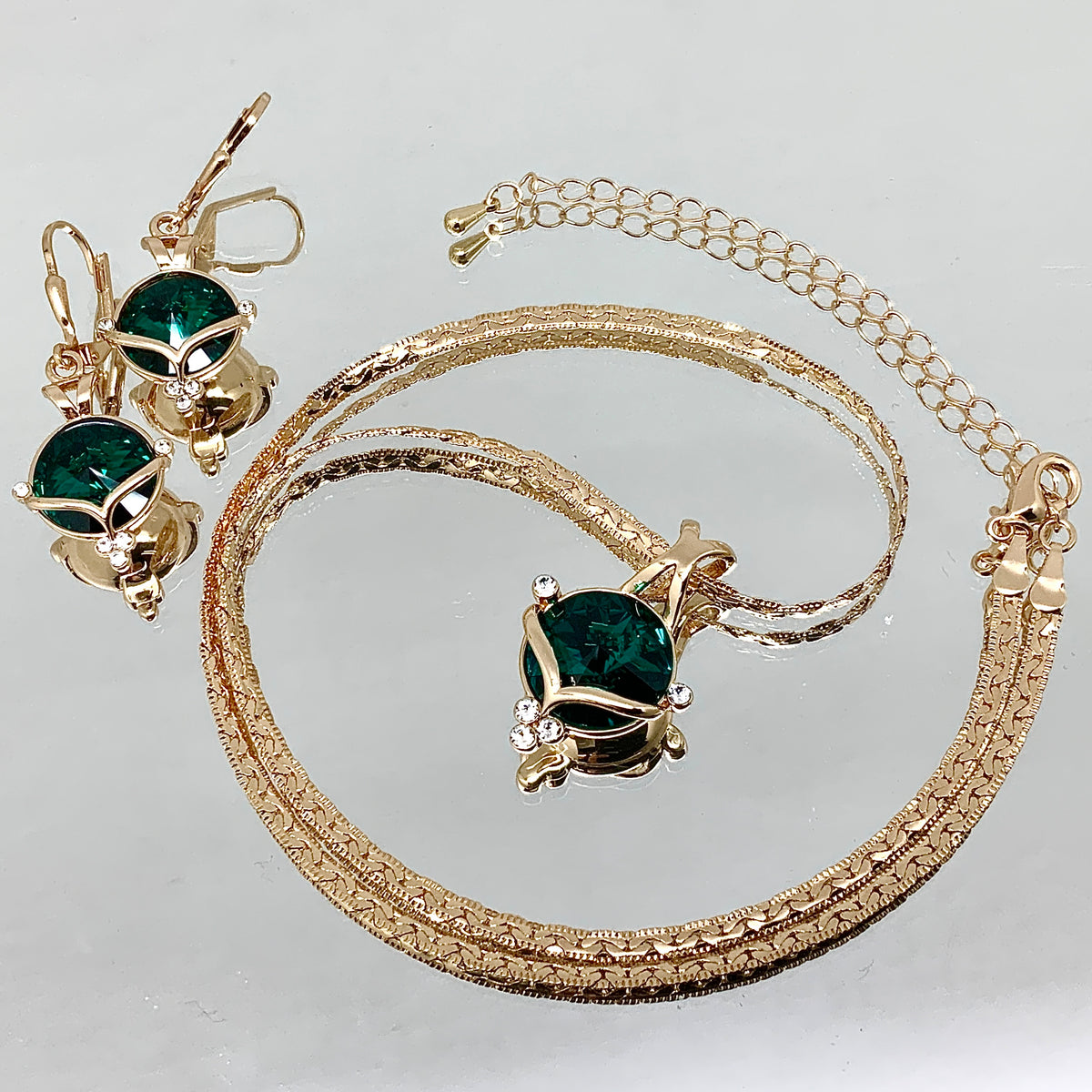 Premium Crystal Rivoli Cut Princess Set