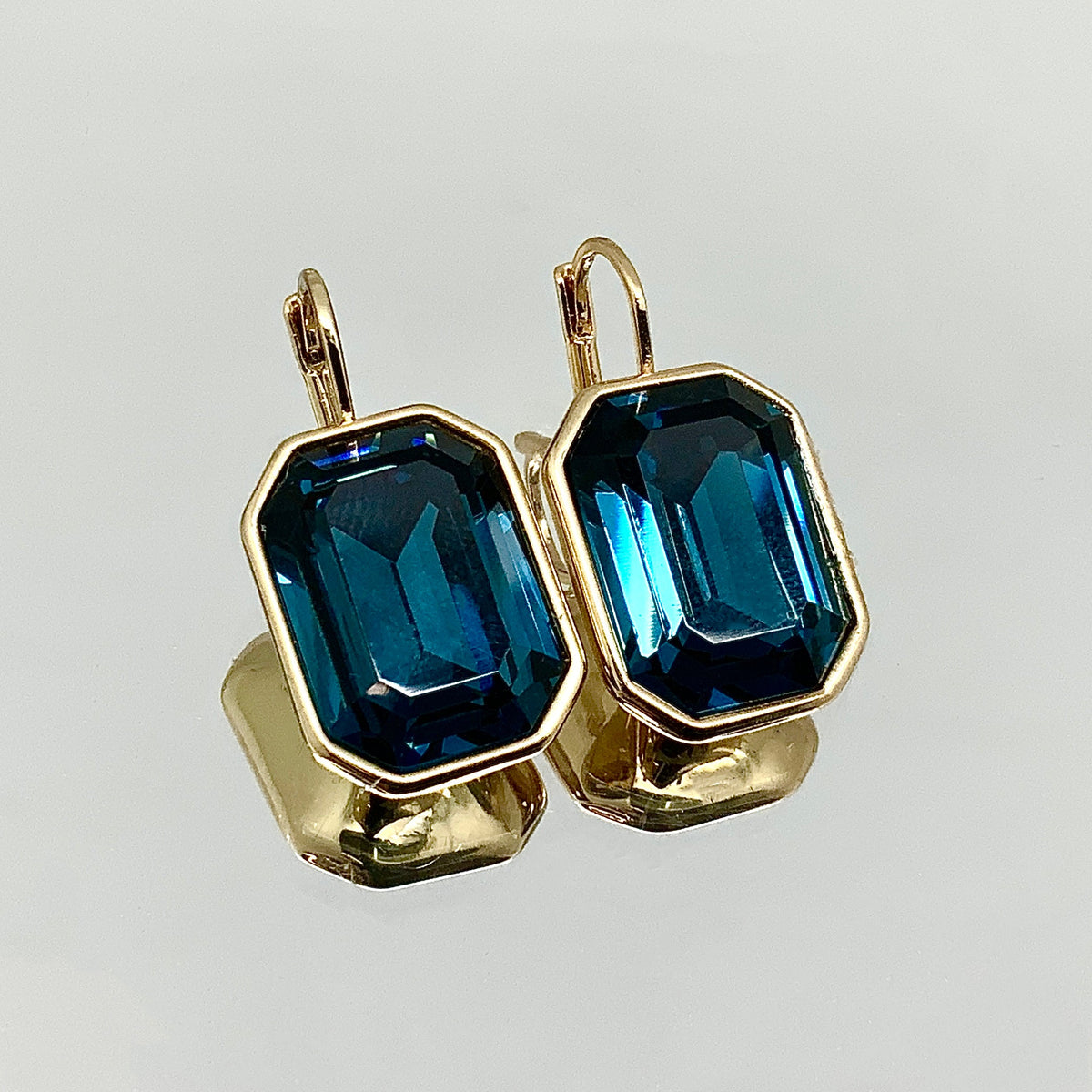 Emerald Cut Premium Crystal Set