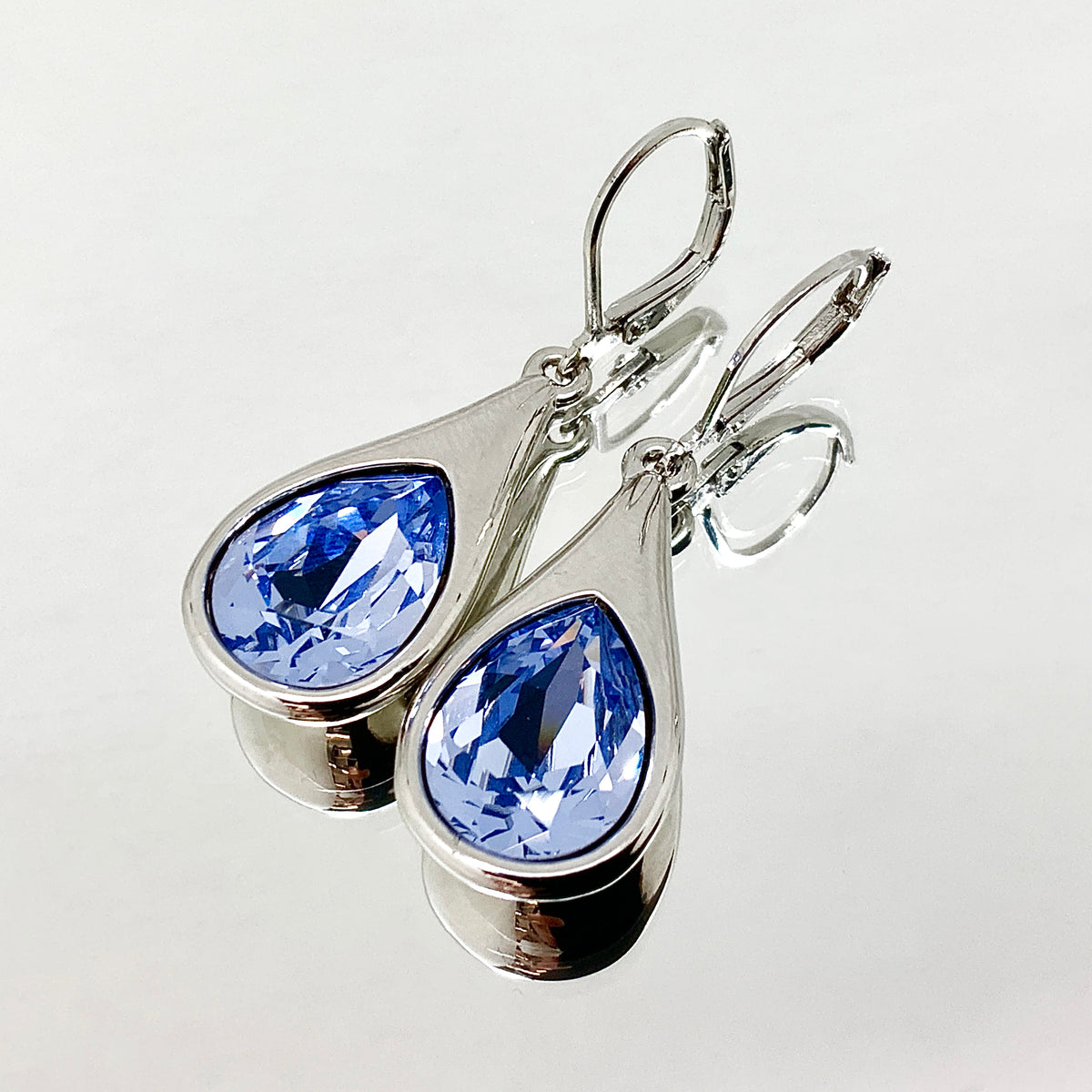 Teardrop Cut Premium Crystal Set