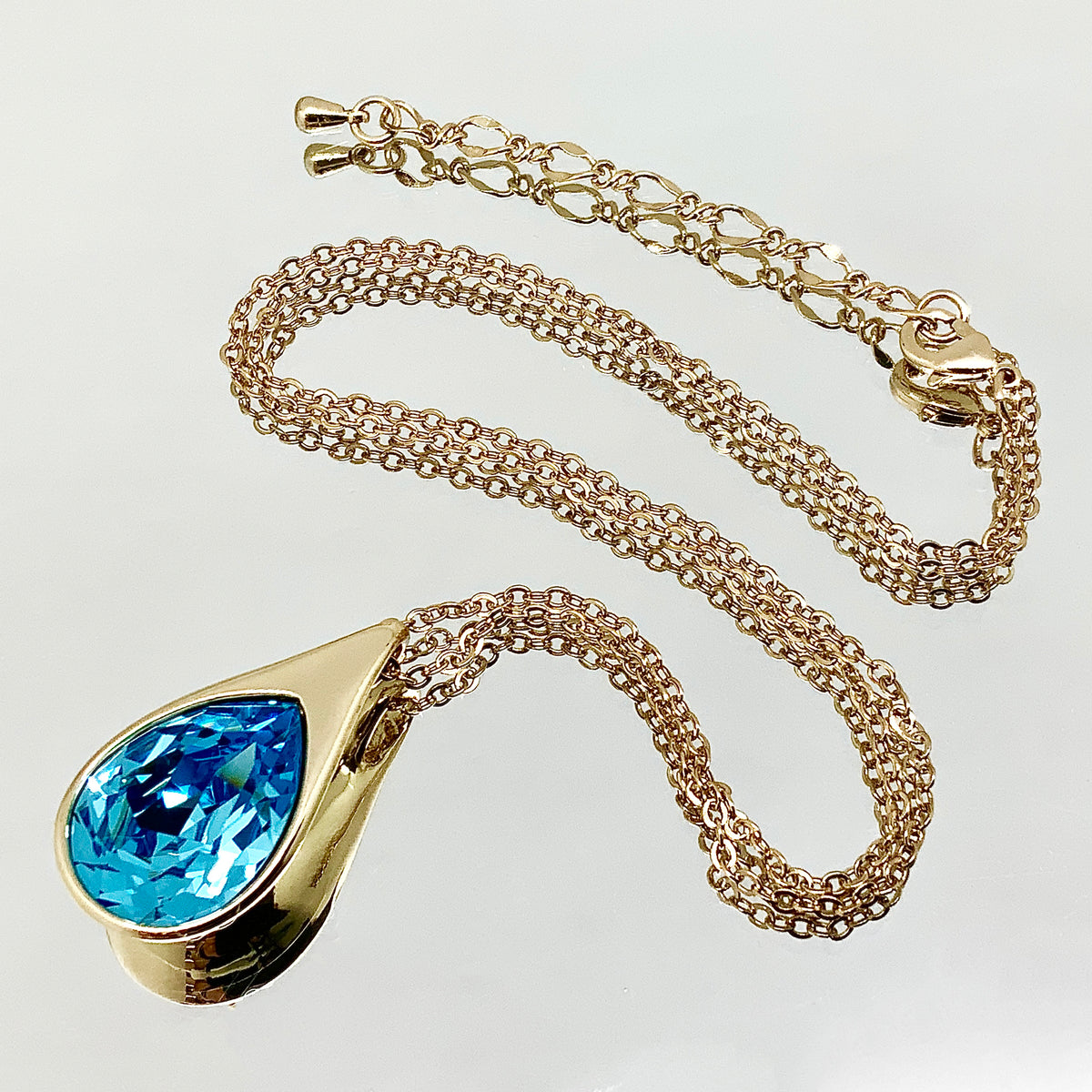 Teardrop Cut Premium Crystal Set