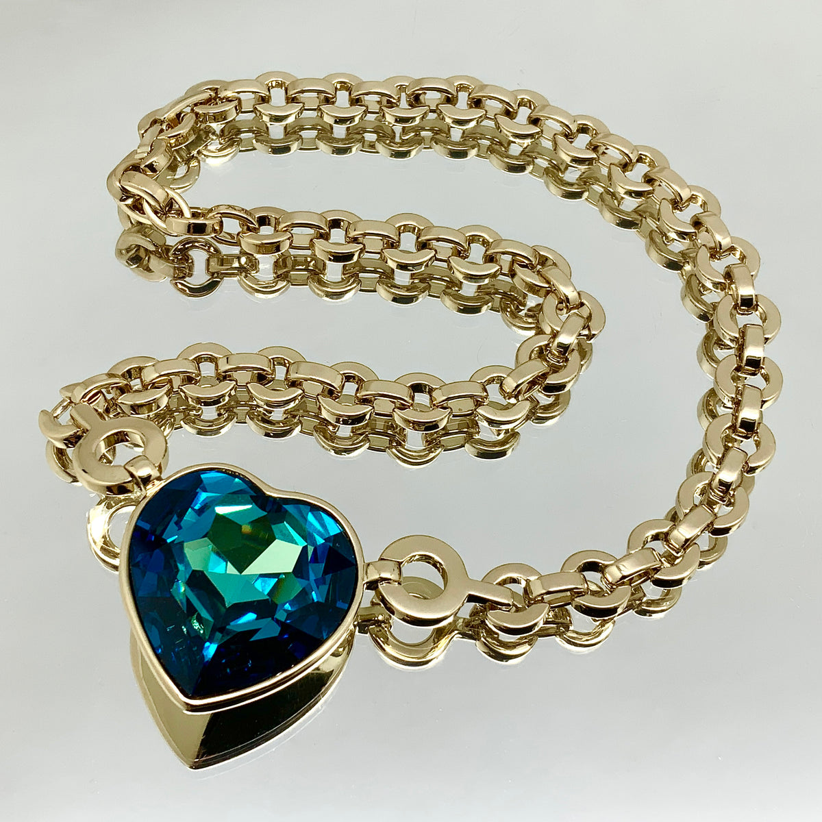 Heart-Shaped Premium Crystal Set