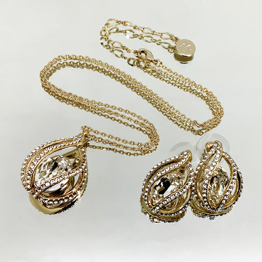 Teardrop Shape Oval Crystal Set