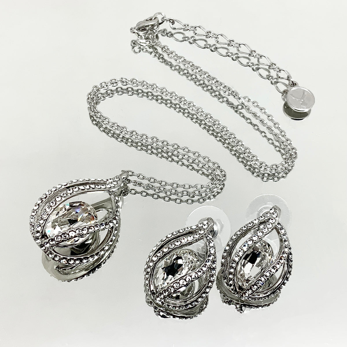 Teardrop Shape Oval Crystal Set