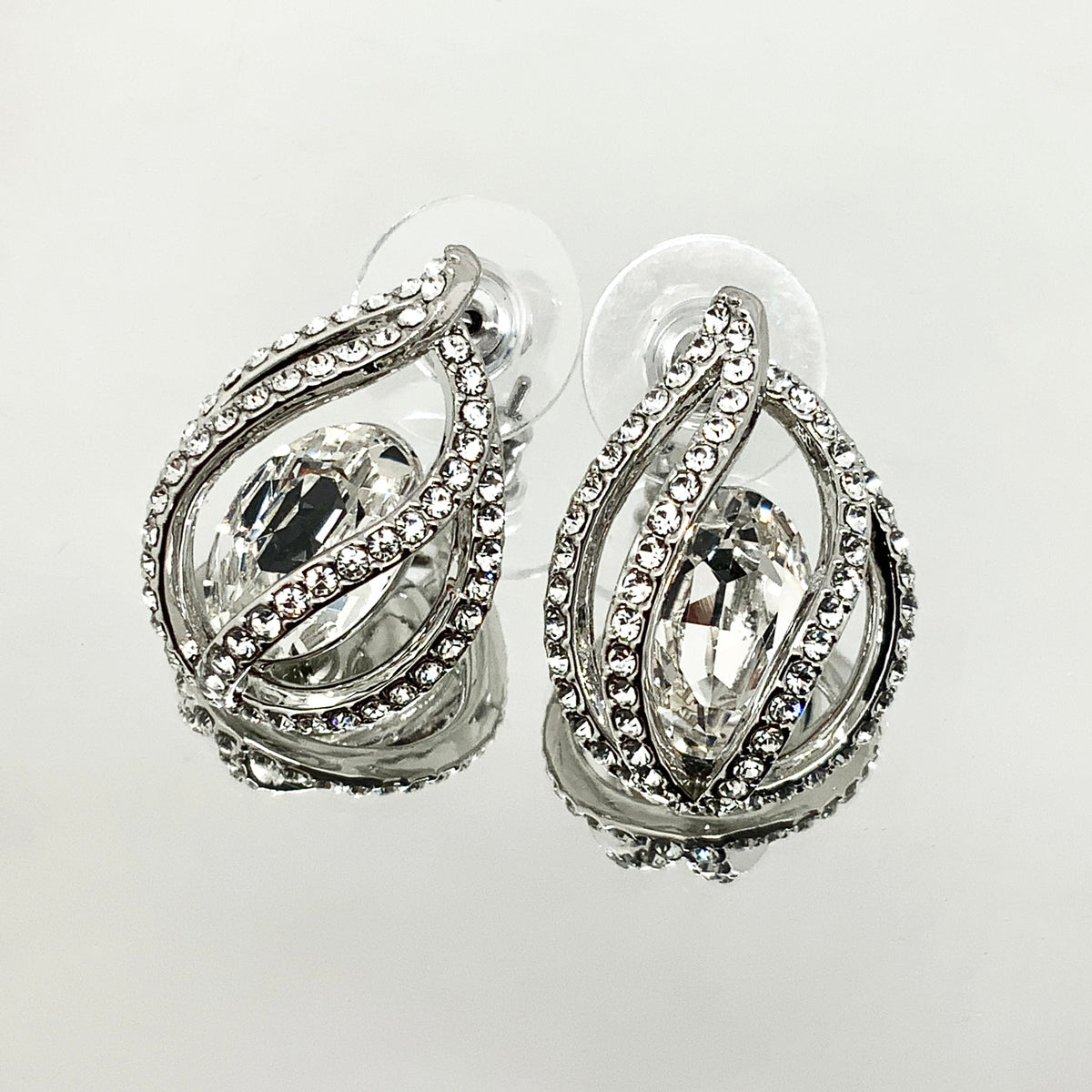 Teardrop Shape Oval Crystal Set