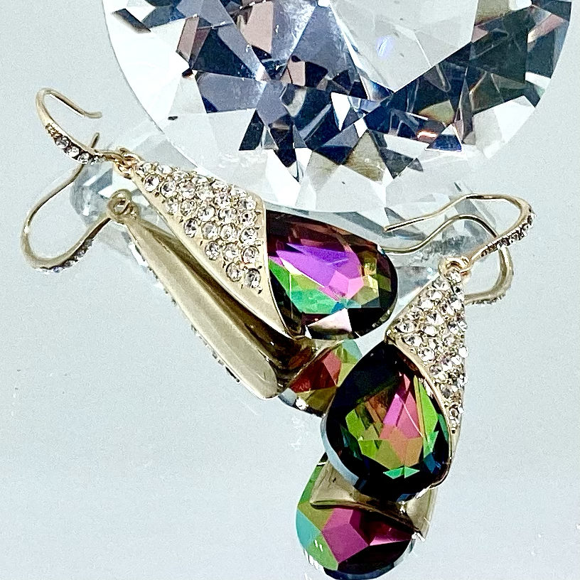Premium Crystal Teardrop Set