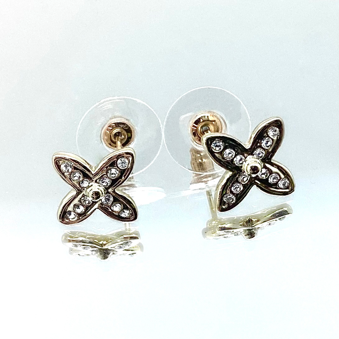 Four Pointed Star Premium Crystal Set
