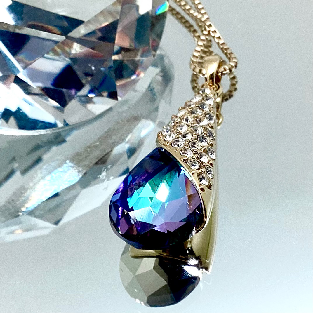 Premium Crystal Teardrop Set