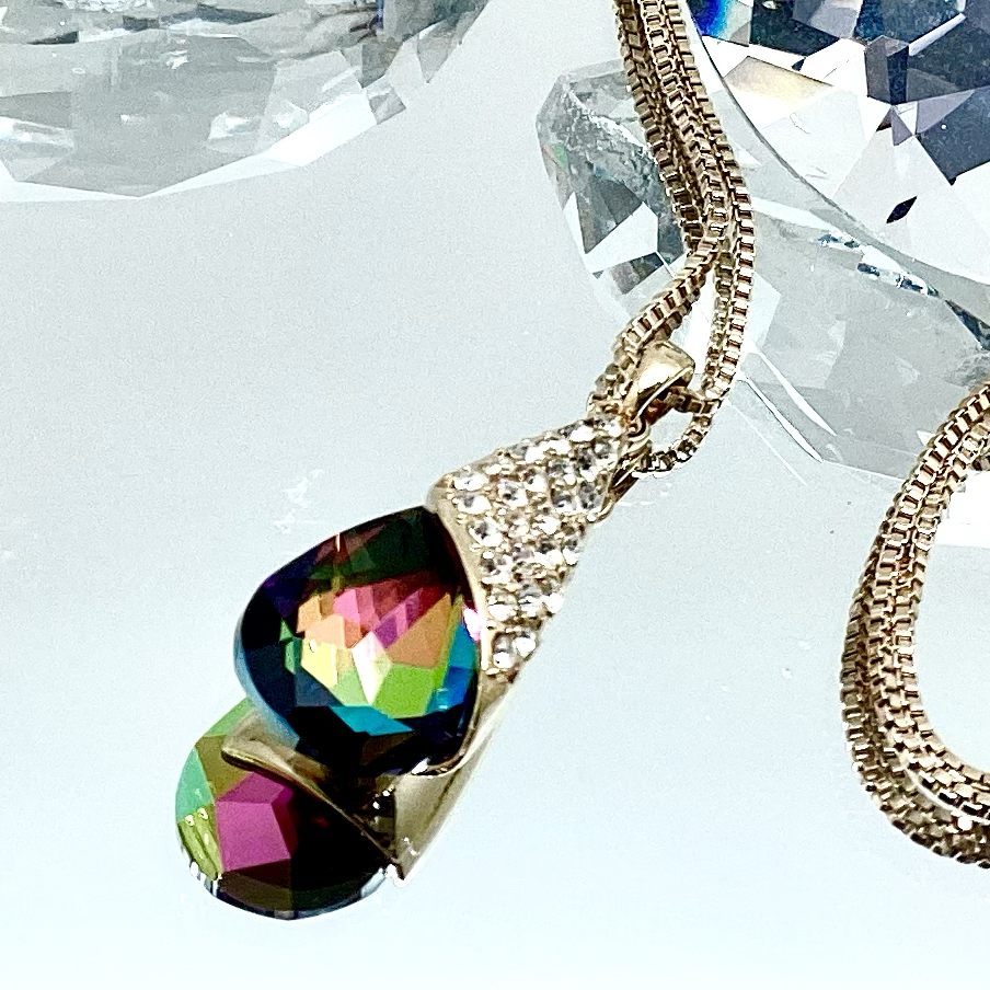 Premium Crystal Teardrop Set