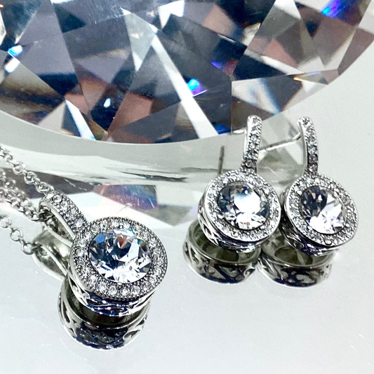 Round Cut Premium Crystal Set