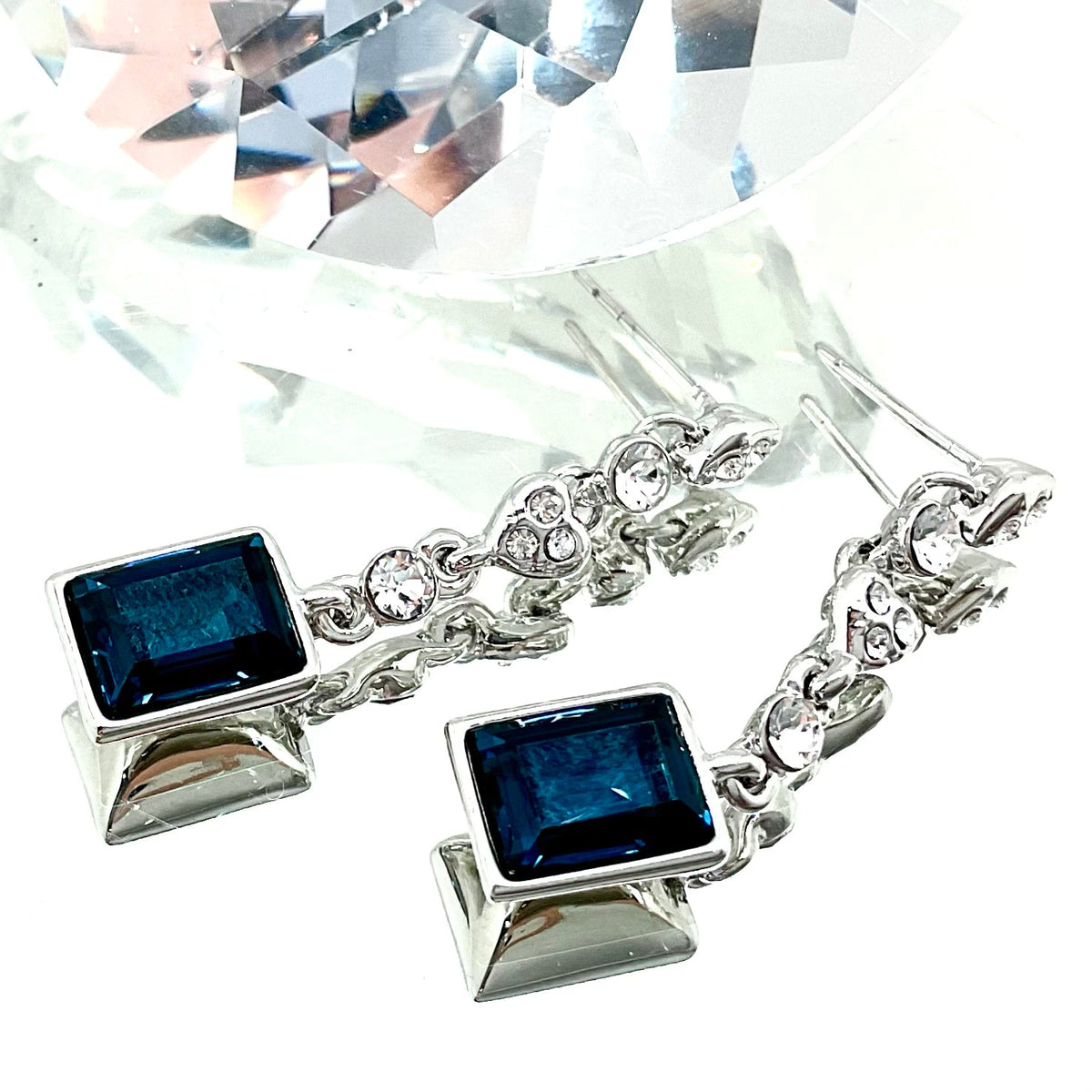 Step Cut Premium Crystal Set