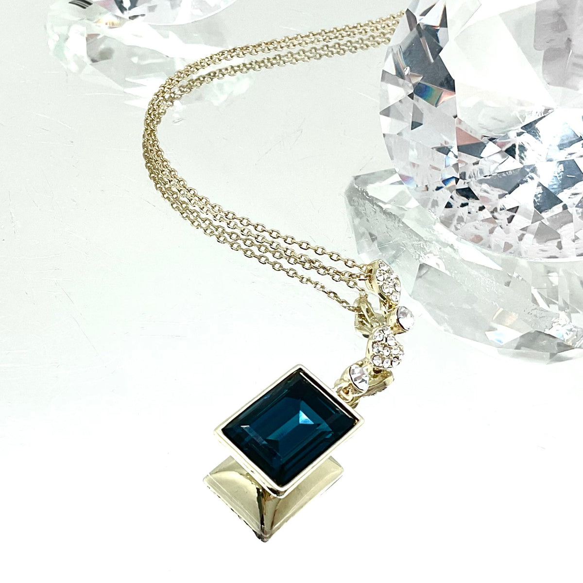 Step Cut Premium Crystal Set