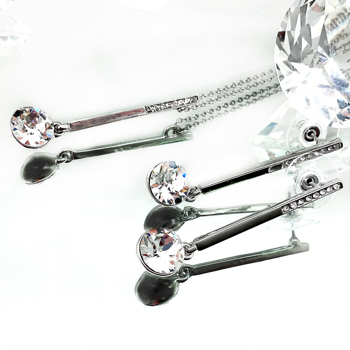 Small Diamond Cut Crystal Drop Set