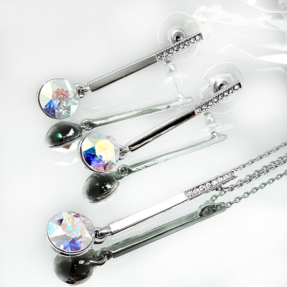 Small Diamond Cut Crystal Drop Set