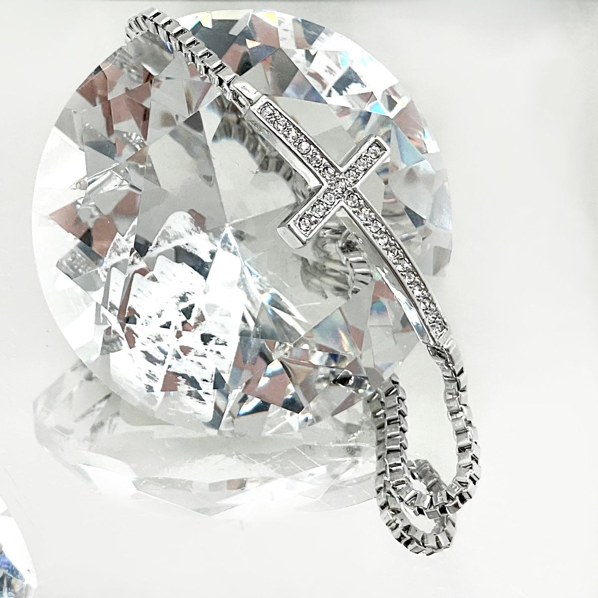 Crystal Thin Cross Bracelet