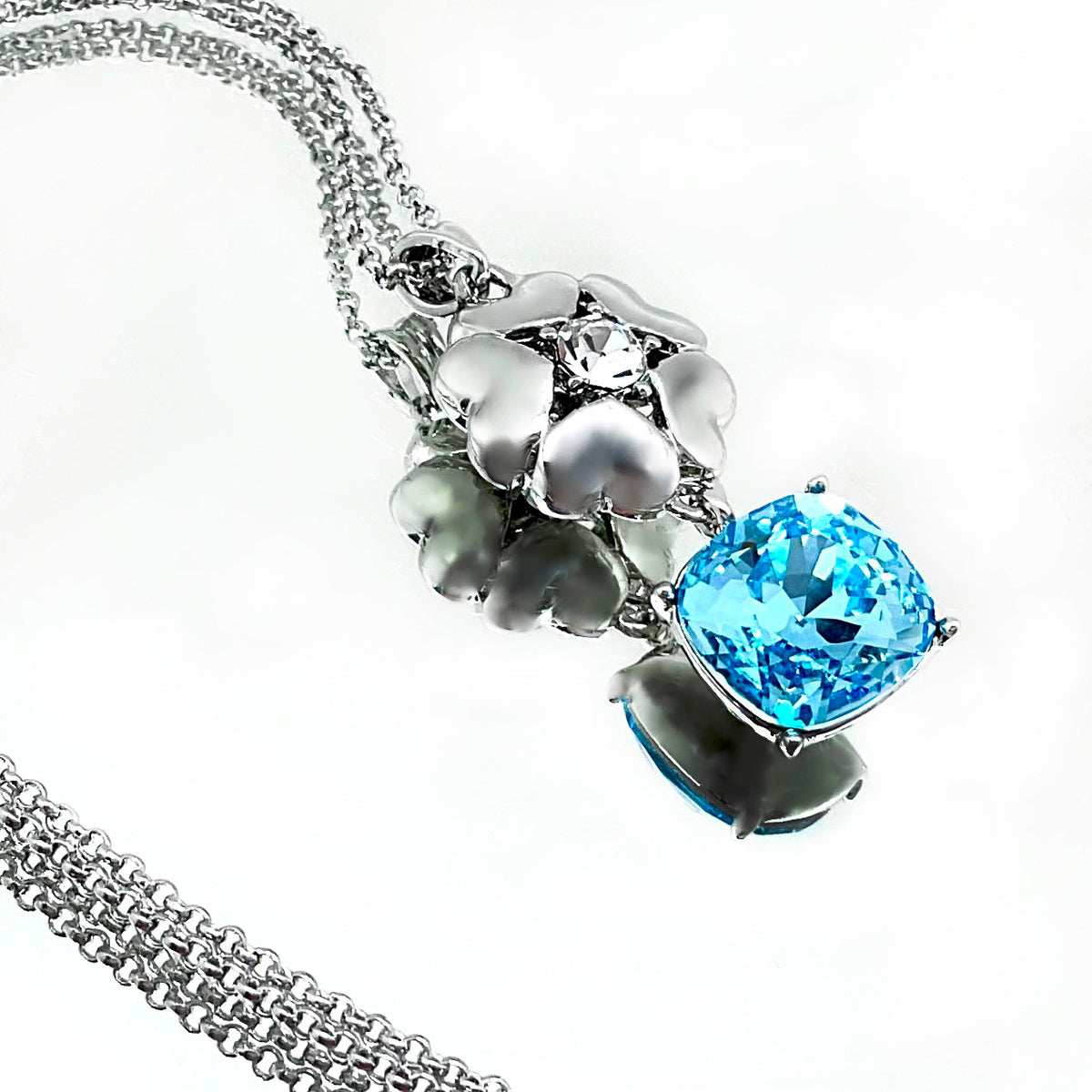Cushion Cut Flower Crystal Set
